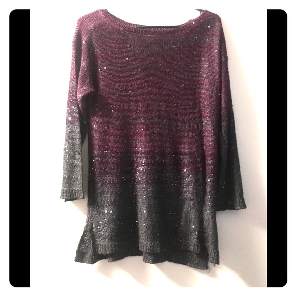 Sweater - Picture 1 of 2